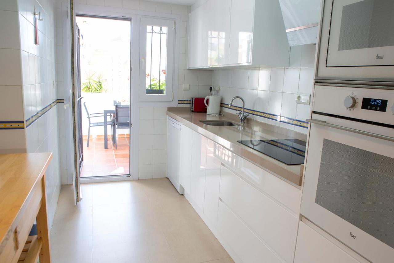 Puerto Deportivo Estepona Extérieur photo