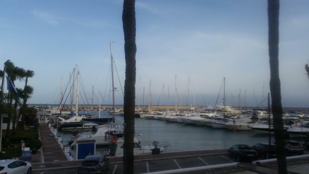 Puerto Deportivo Estepona Extérieur photo