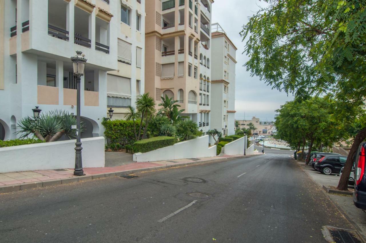 Puerto Deportivo Estepona Extérieur photo